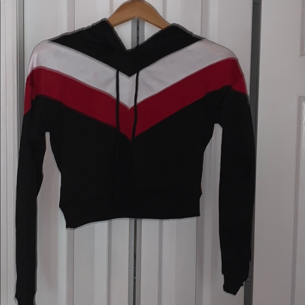 Black cropped hoodie with chevron stripe size s/xs